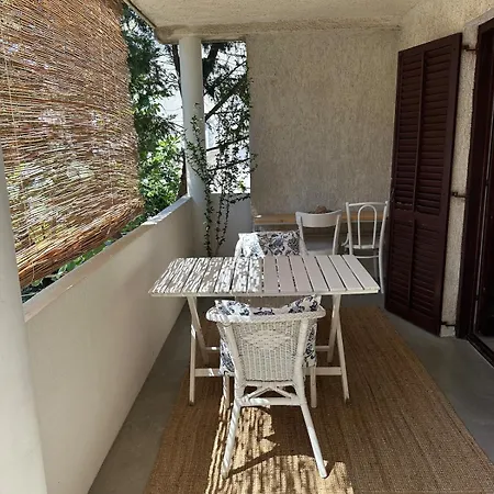 Fellini-boho Chic Apartment-with Sea View