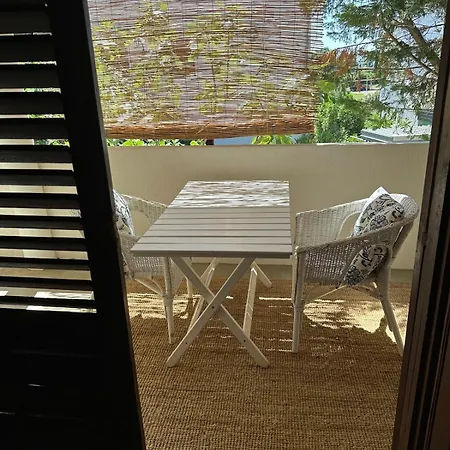 Daire Fellini-boho Chic Apartment-with Sea View Krk Town